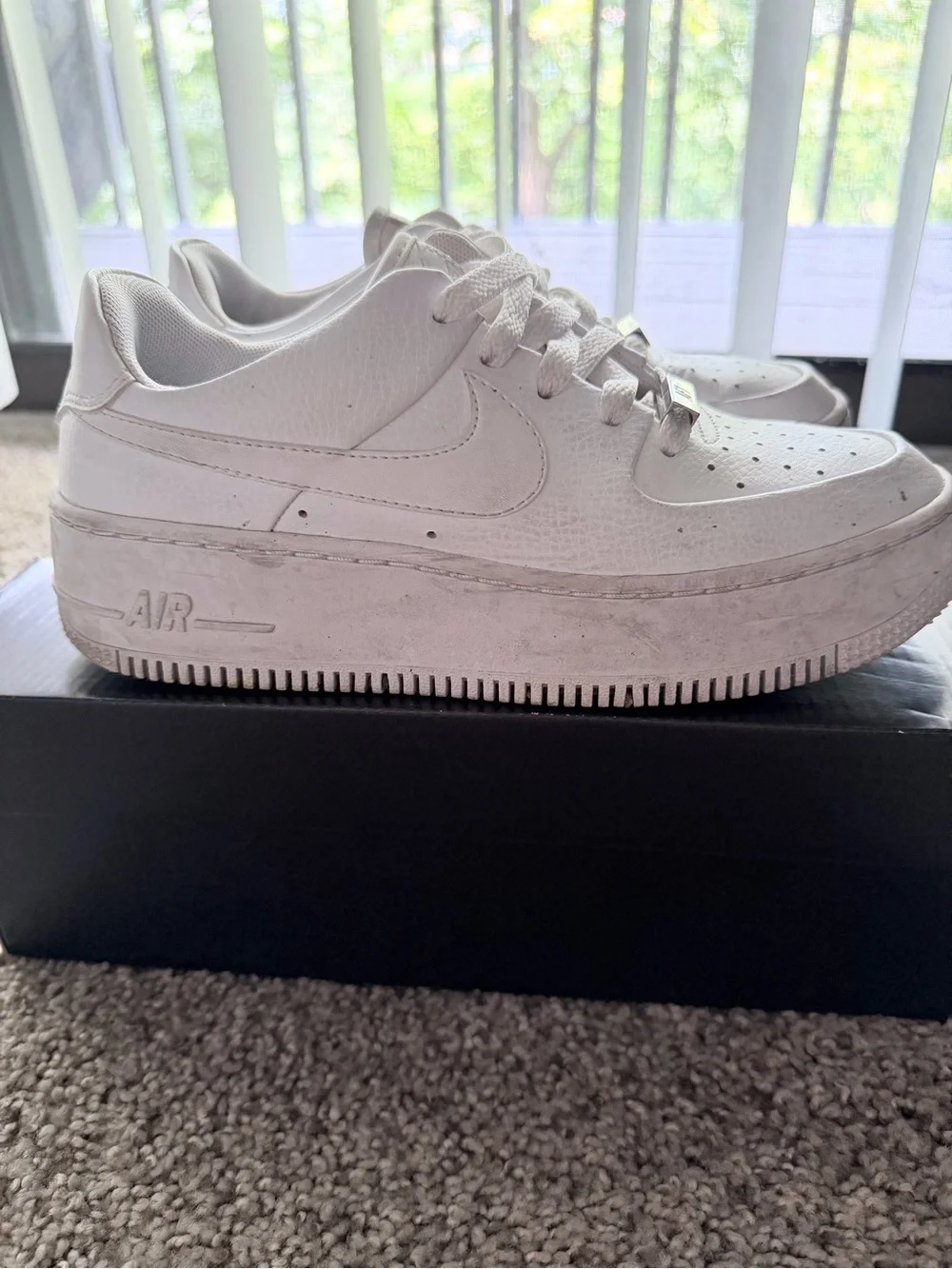 Nike Black Shoe Box with White Label - W AF1 SAGE LOW
